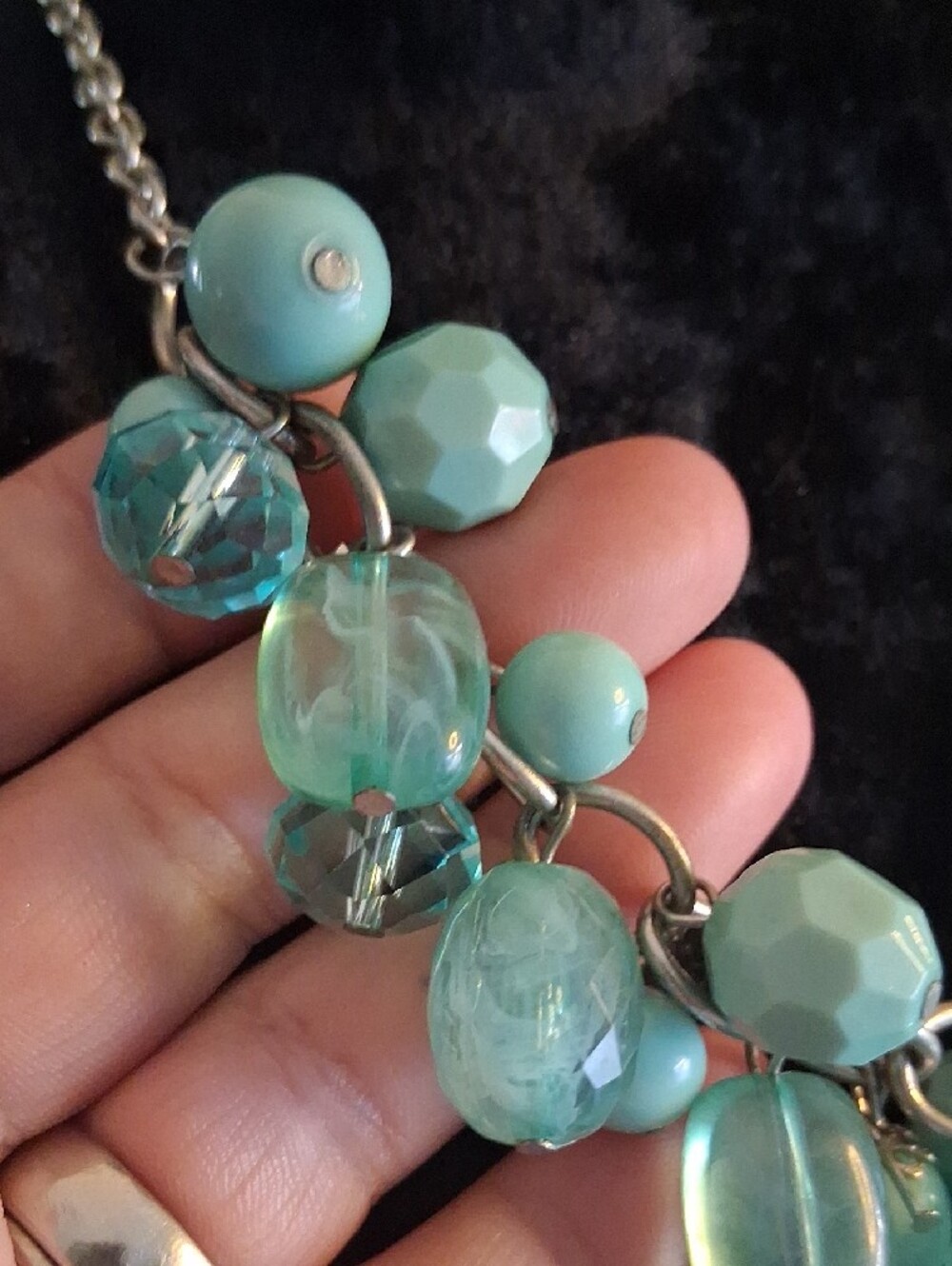 Aqua Beaded Statement Necklace and Floral Bracelet Set - Picture 9 of 10